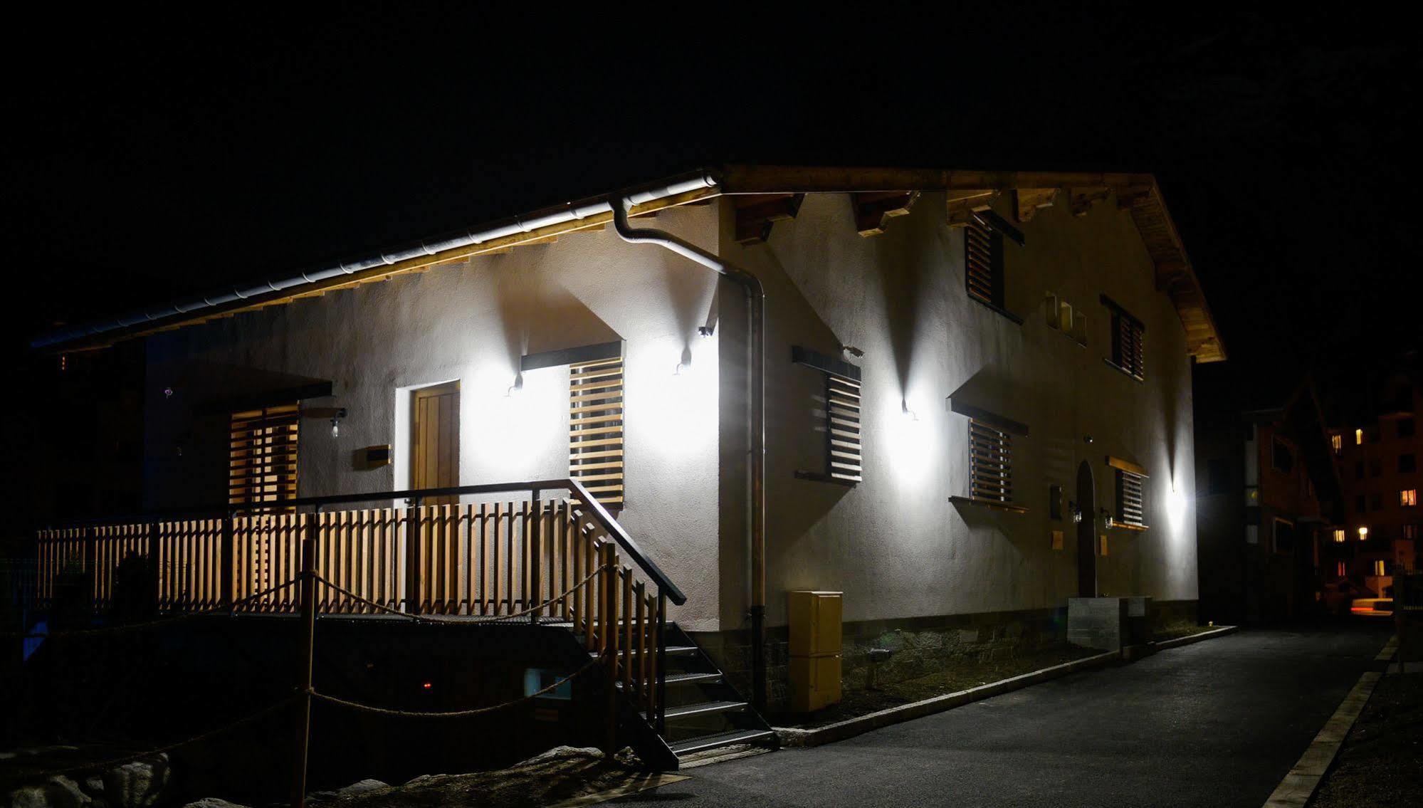 Appartements De L'Heliopic Chamonix Exterior photo